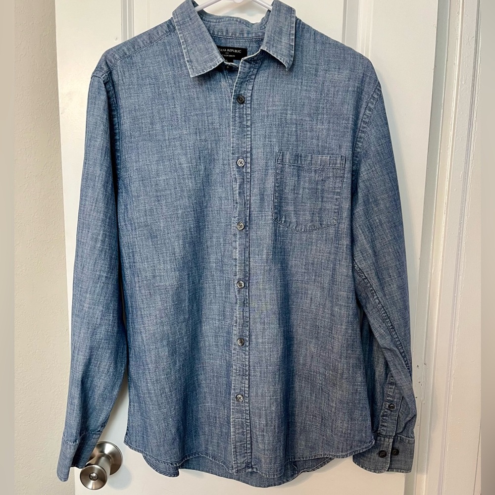 Banana Republic - Soft Denim Button Down